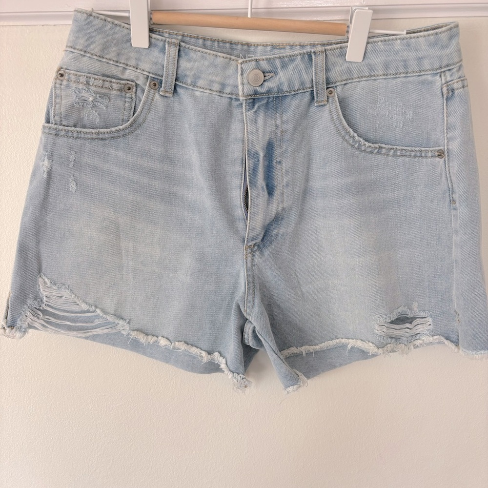 Distressed denim shorts. Size 11.